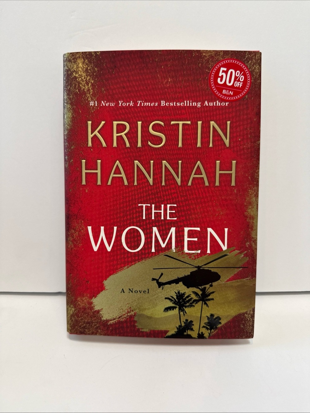 Kristin Hannah "The Women" Hardcover - excellent condition unforgettable story.